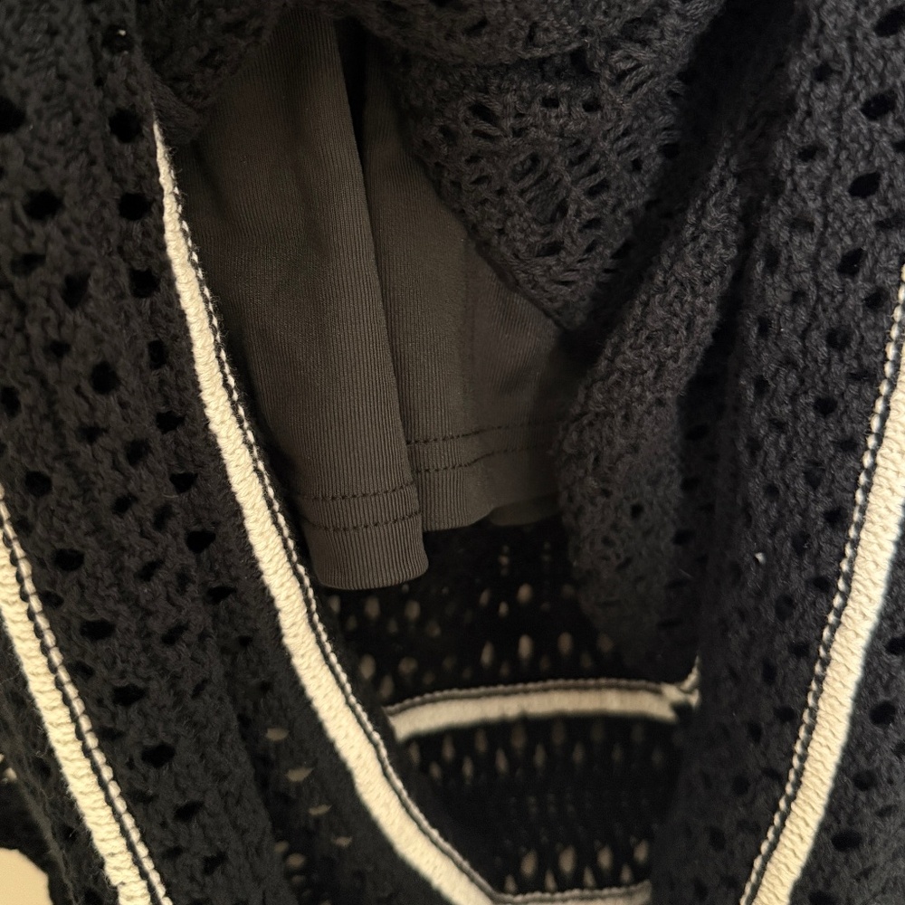Abercrombie & Fitch Black and White Crochet Maxi Dress in Size XS Petite Length - Picture 8 of 8